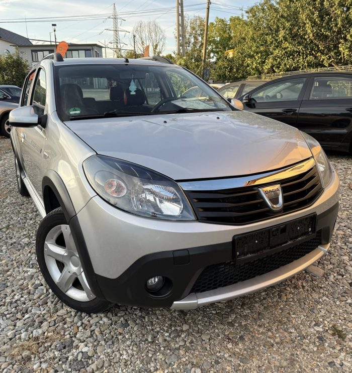 Dacia Sandero Stepway 2012